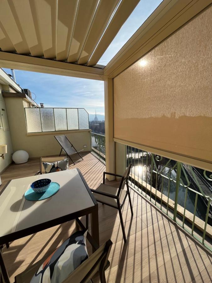 Attico Gabri - Appartamento Con Terrazzo Panoramico Vicino Al Centro Turin Extérieur photo